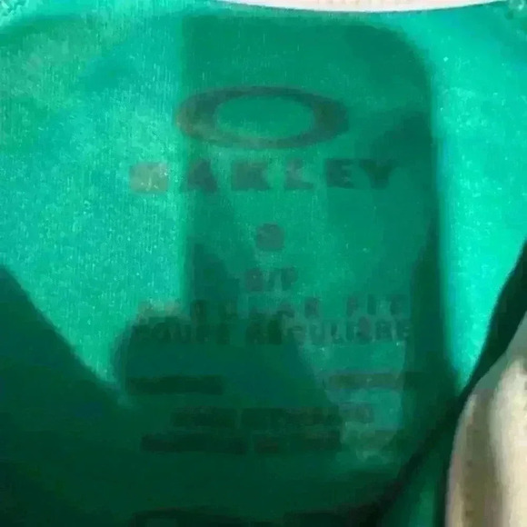 Oakley Green Drifit Collared Shirt Size Small - Picture 3 of 3